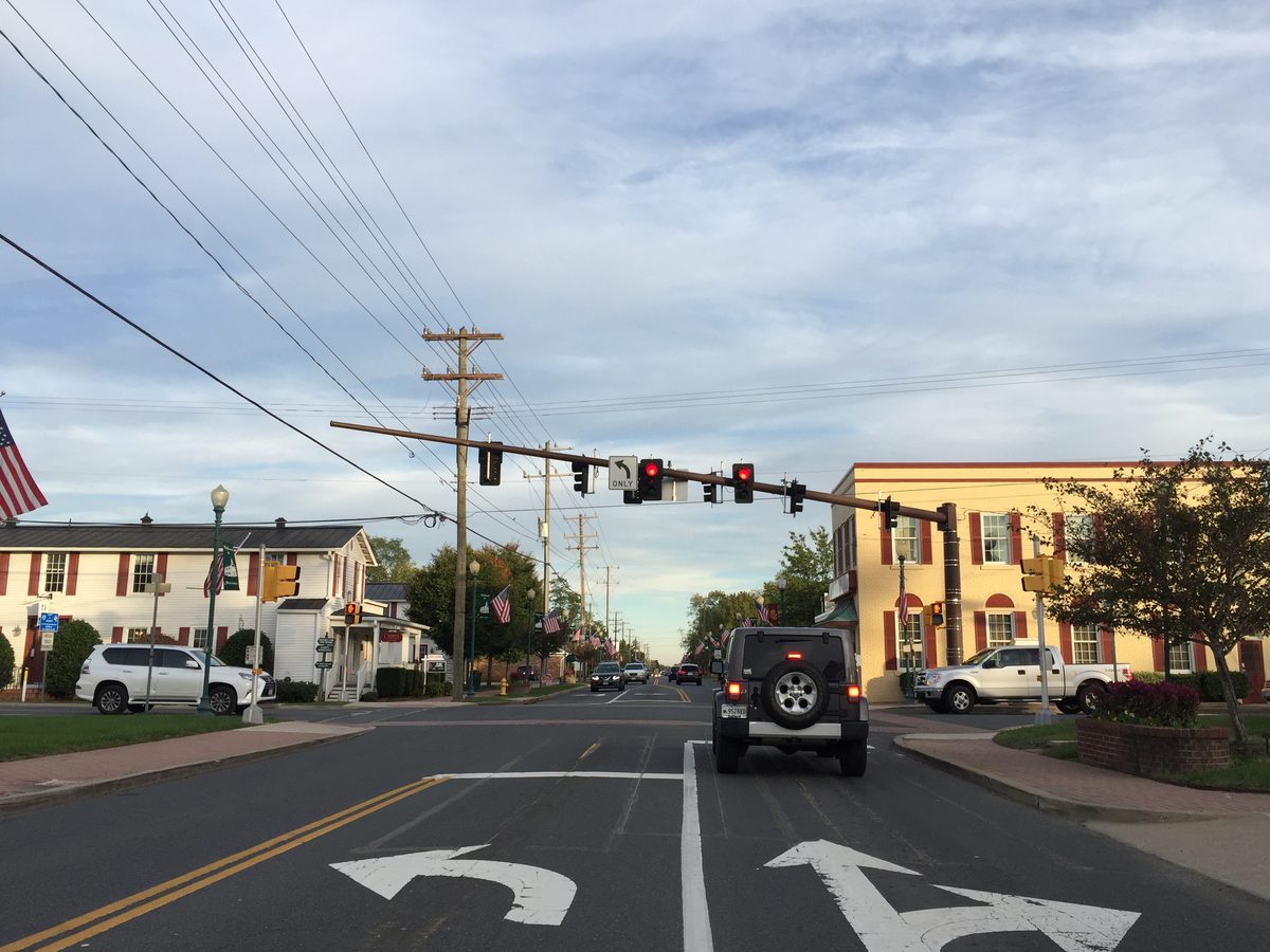 2016-10-11 17 51 01 View east along Virginia State Route 55 (Washington Street) at Jefferson Street in Haymarket, Prince William County, Virginia in Gainesville, VA