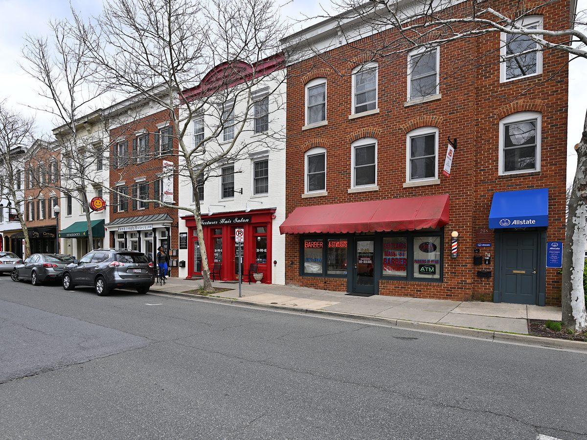 Main Street Kentlands Gaithersburg MD 2022-04-03 14-17-44 1 in Gaithersburg, MD